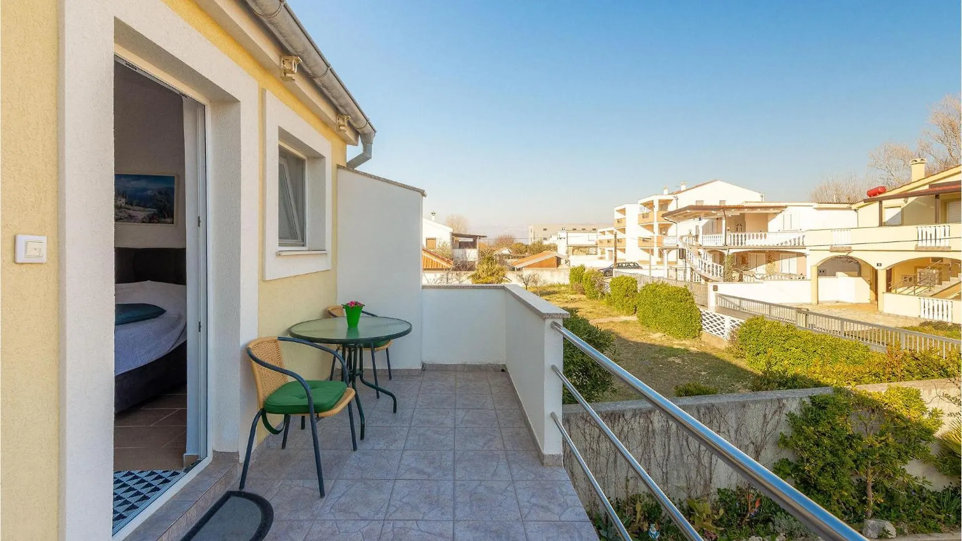 Gorgeous Apartment In Nin With Wifi