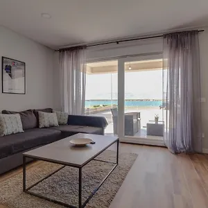 Apartament B & R Summer Breeze, Nin